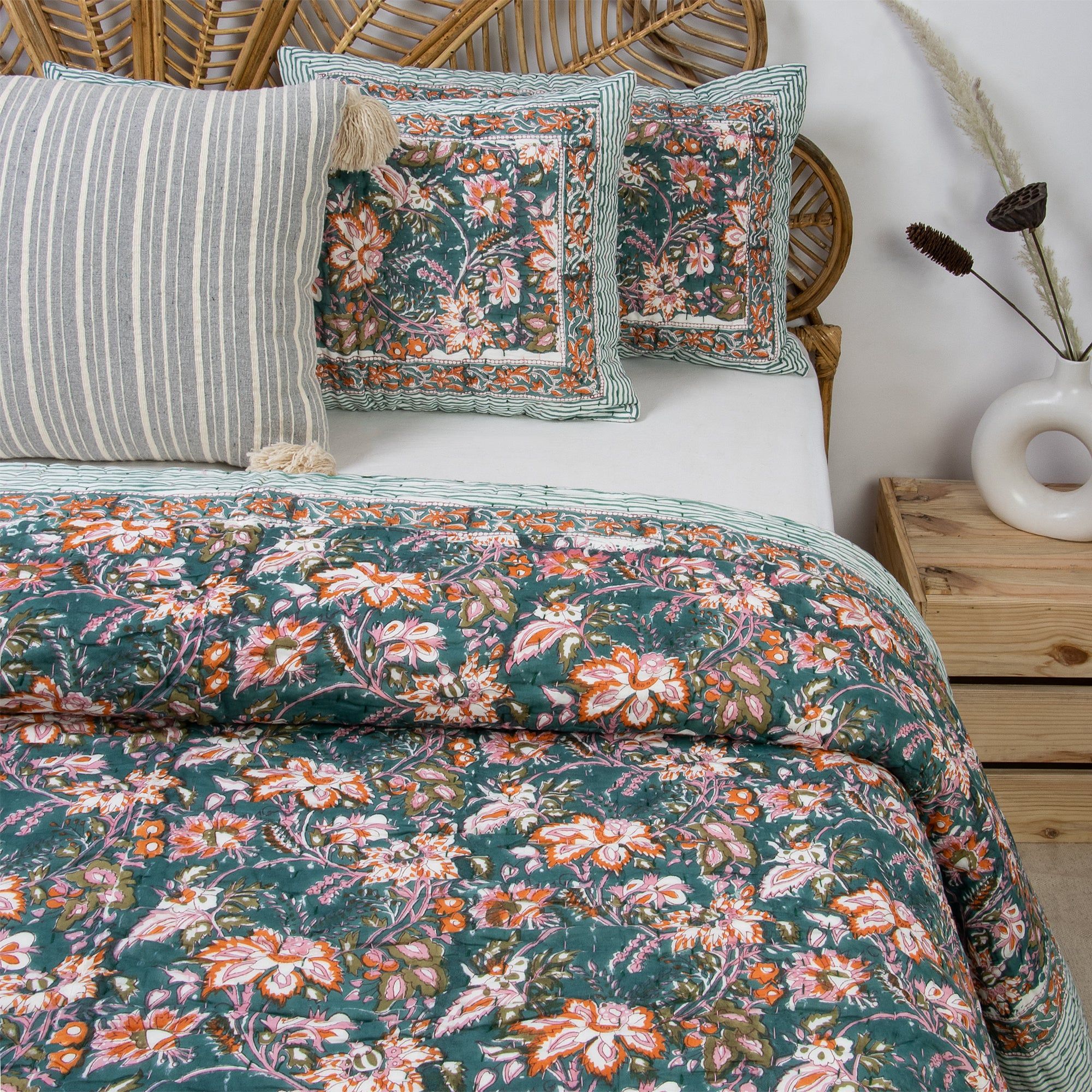 Premium Quality Cotton Kantha Blanket Quilt